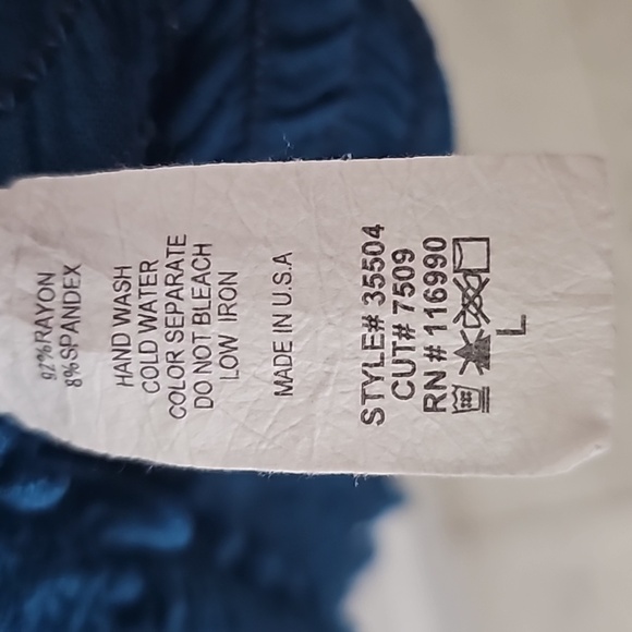 Flowy blue top - Picture 5 of 5